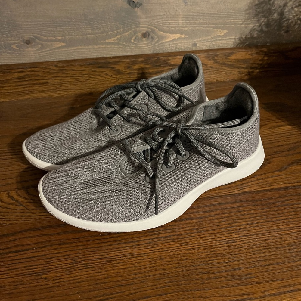 Men’s allbirds tree runner shoes
